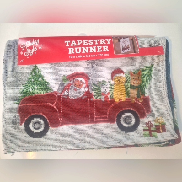 Christmas Holiday Farm Truck Tapestry runner - New - Picture 1 of 2